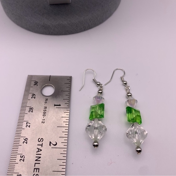 Set of Two NWOT Green Apple and Clear Long Beaded Dangle Earrings - Picture 5 of 5